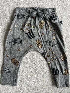 Huxbaby Gray Popcorn & Snack Print Jogger Pants - size 12-18 months